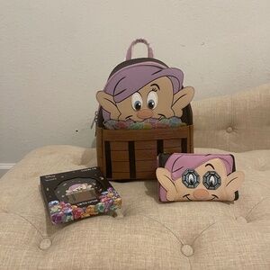 Loungefly Disney Dopey Backpack Wallet Pin New